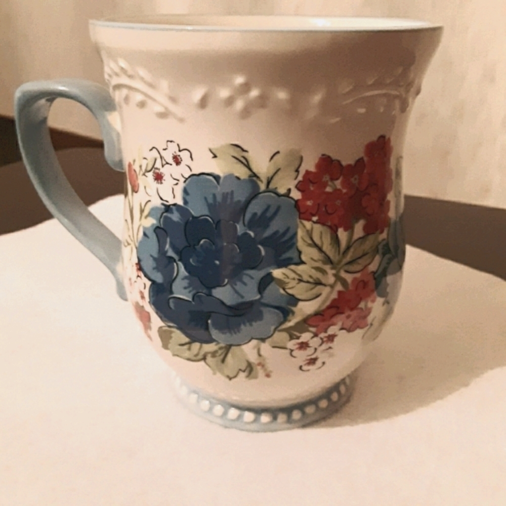 Mug. Coffee/ Tea cup. Pioneer Woman